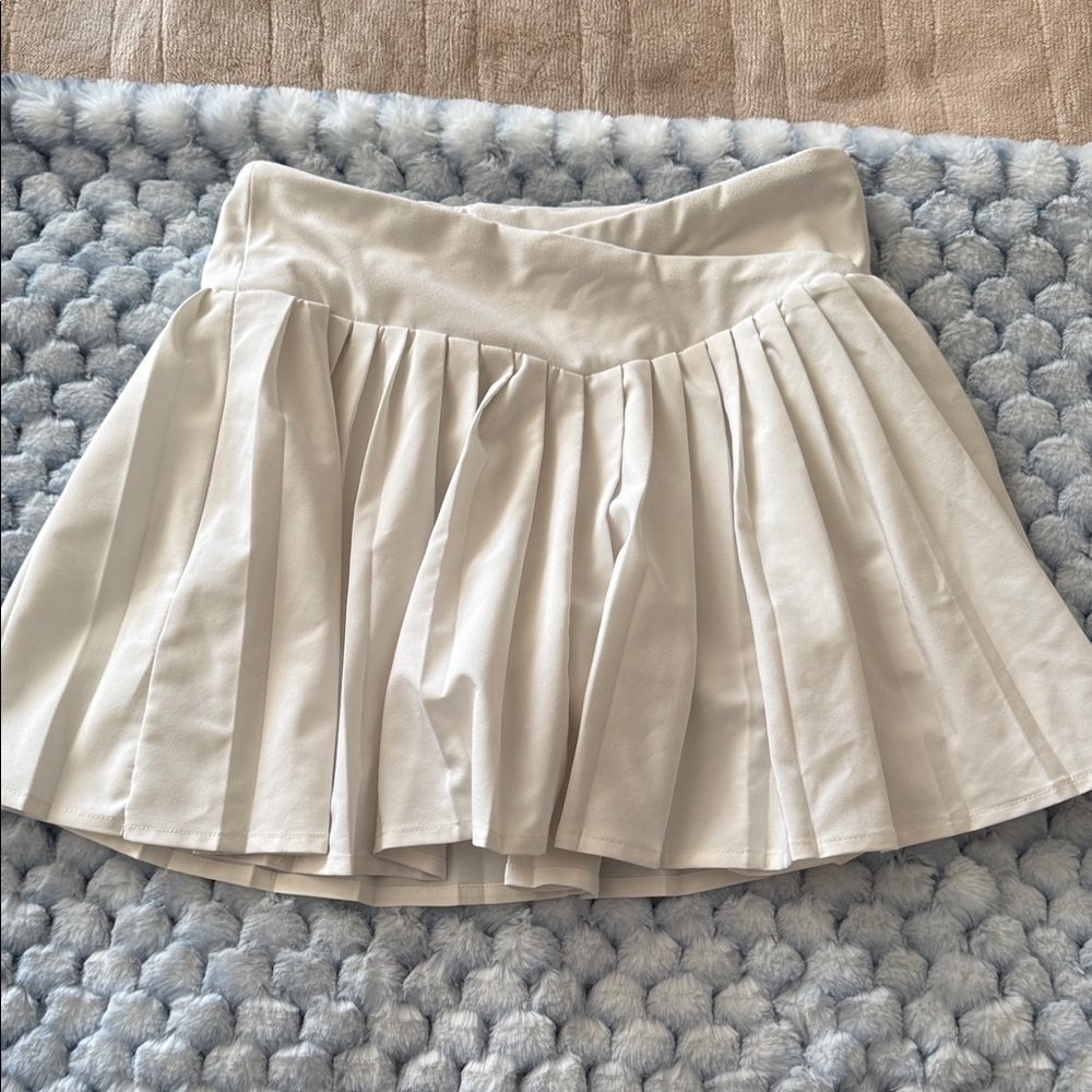 Forever 21 White Tennis Skirt